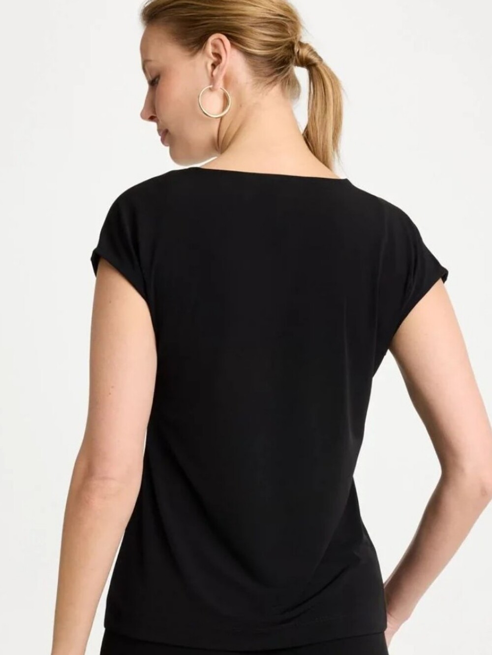 Chico's Travelers Collection Black Boatneck Short Sleeve Knit Top